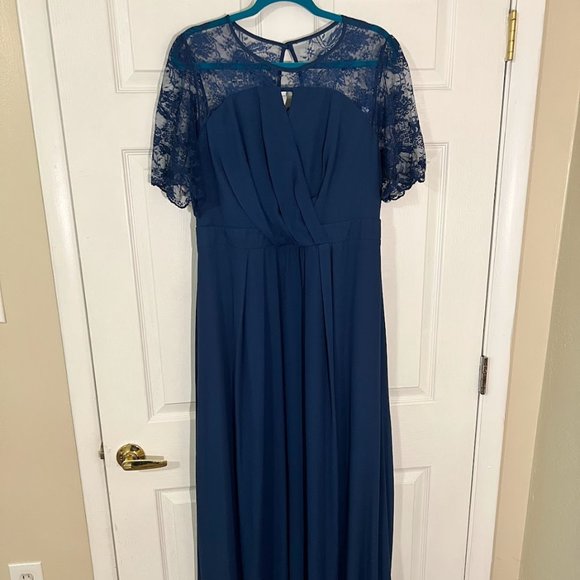 ASOS CURVE Kate Lace Maxi with Flutter Sleeves - Picture 5 of 12